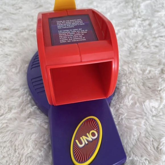 Mattel UNO Attack Card Game - Picture 5 of 5